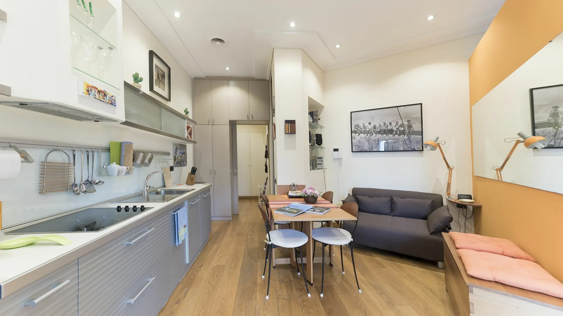 La Casa Al Corso Apartment Naples 0*,  Italy